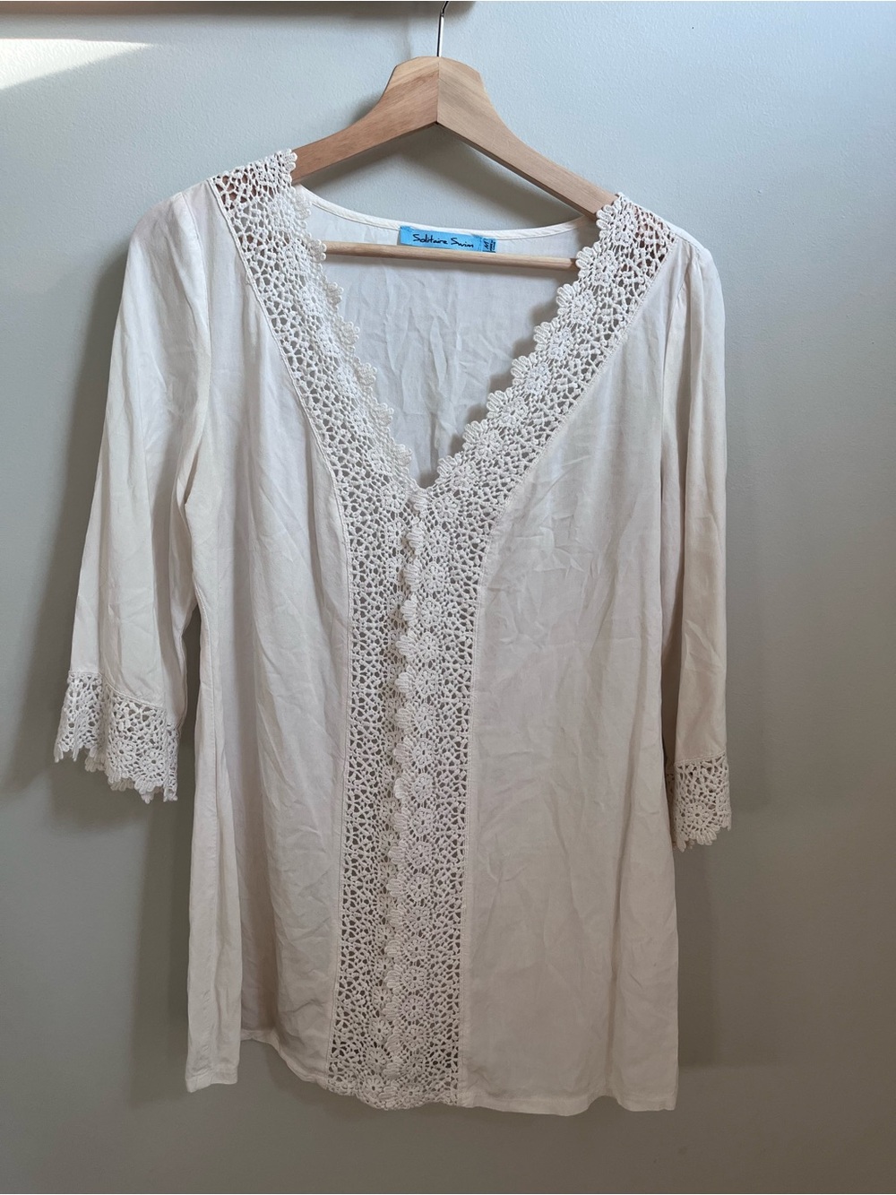 Solitaire Swim White Crochet Lace V-Neck Tunic Beach Cover Up Medium‎